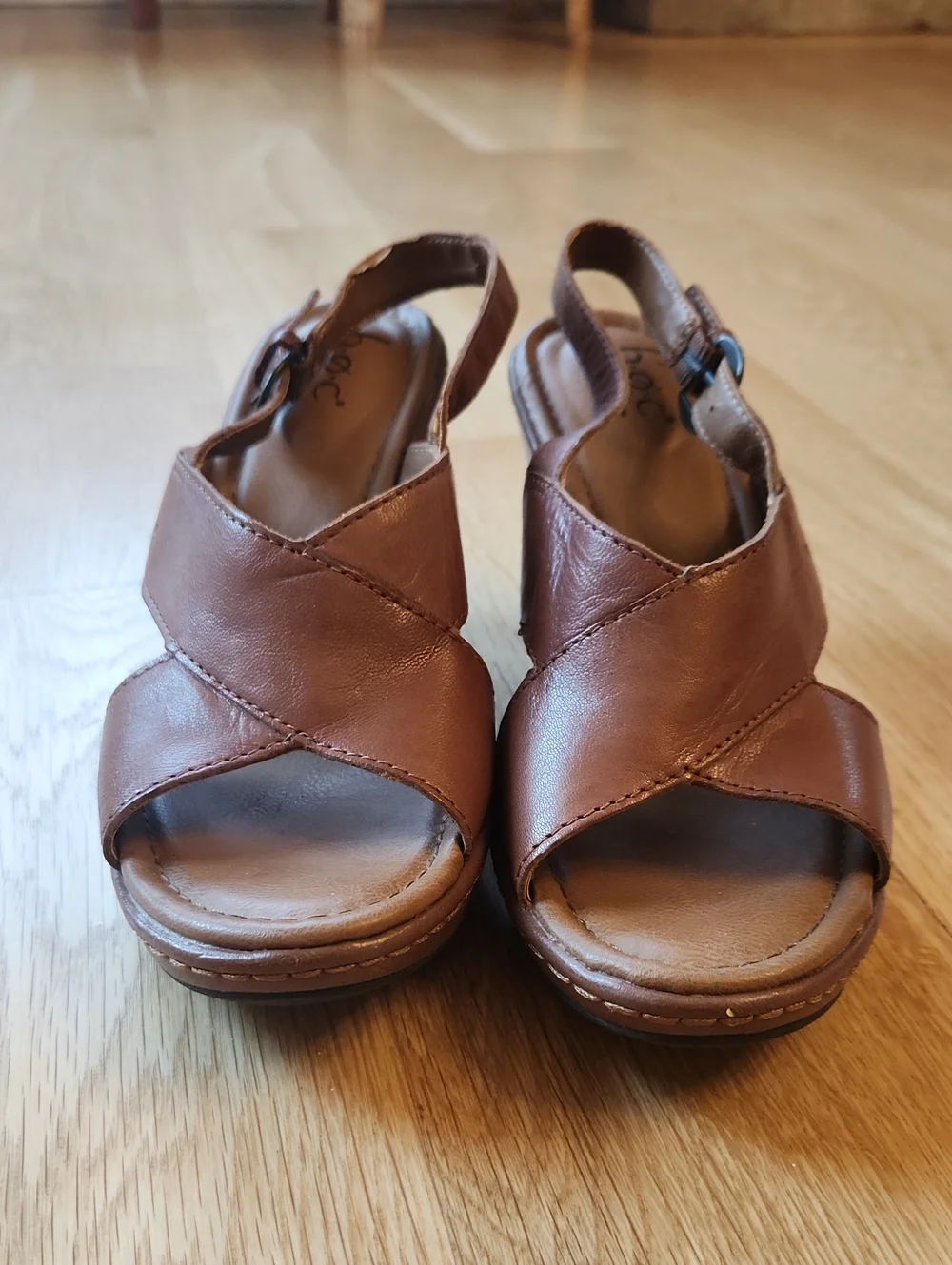 b.o.c. brown leather